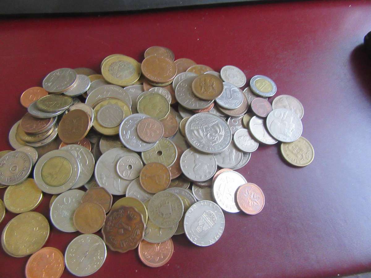 GOOD START FOR THE BEGINNER - 125INTERNATIONAL COINS INCL. RSA COINS - T- BID PER COIN- LOT2