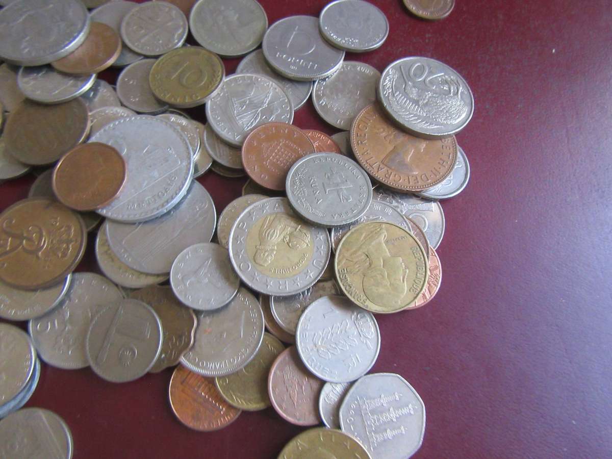 GOOD START FOR THE BEGINNER - 125INTERNATIONAL COINS - ASPER SCAN -BID PER COIN -LOT5