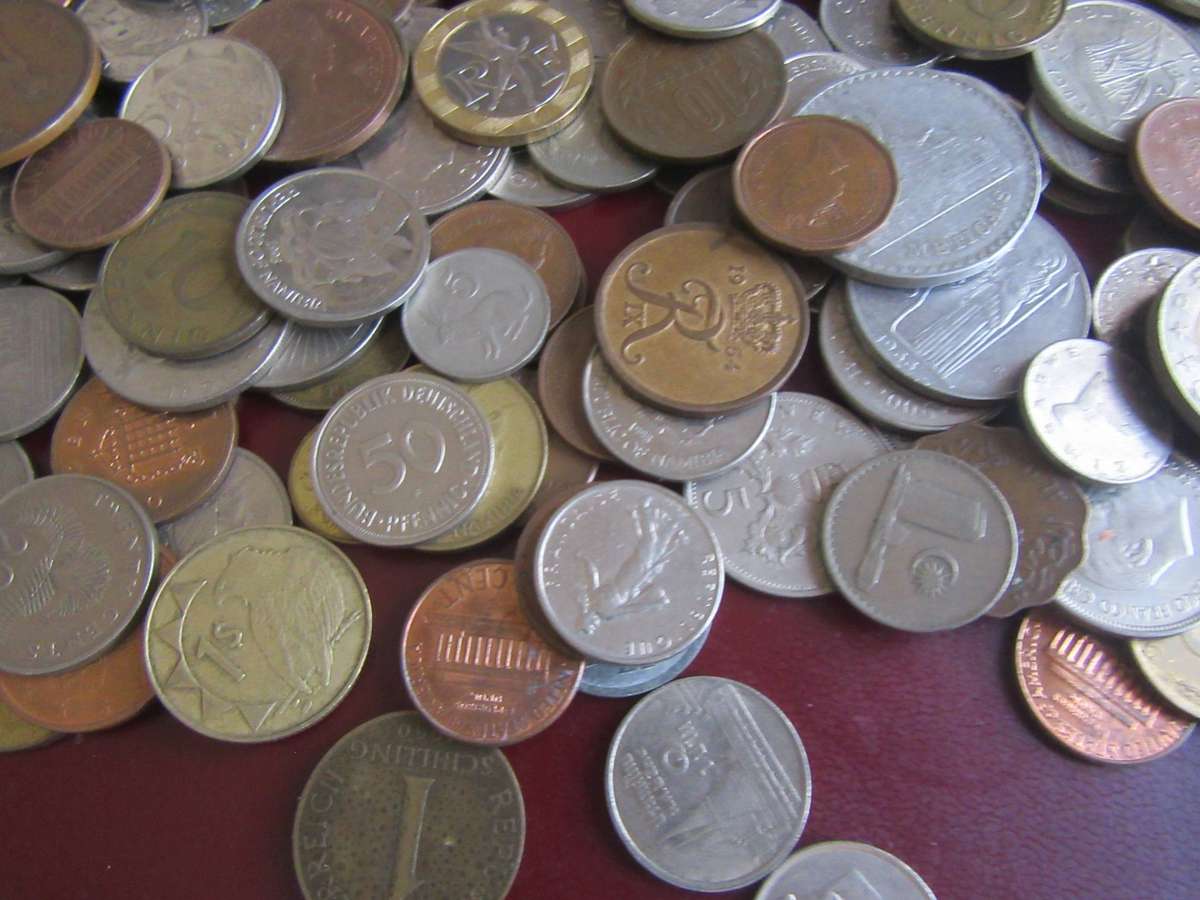 GOOD START FOR THE BEGINNER - 125INTERNATIONAL COINS - ASPER SCAN -BID PER COIN -LOT5