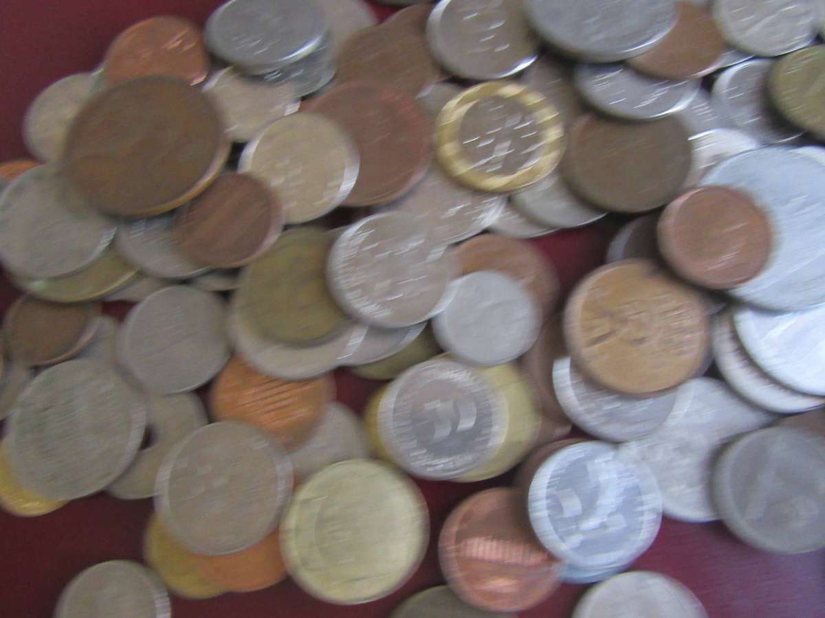 GOOD START FOR THE BEGINNER - 125INTERNATIONAL COINS - ASPER SCAN -BID PER COIN -LOT5