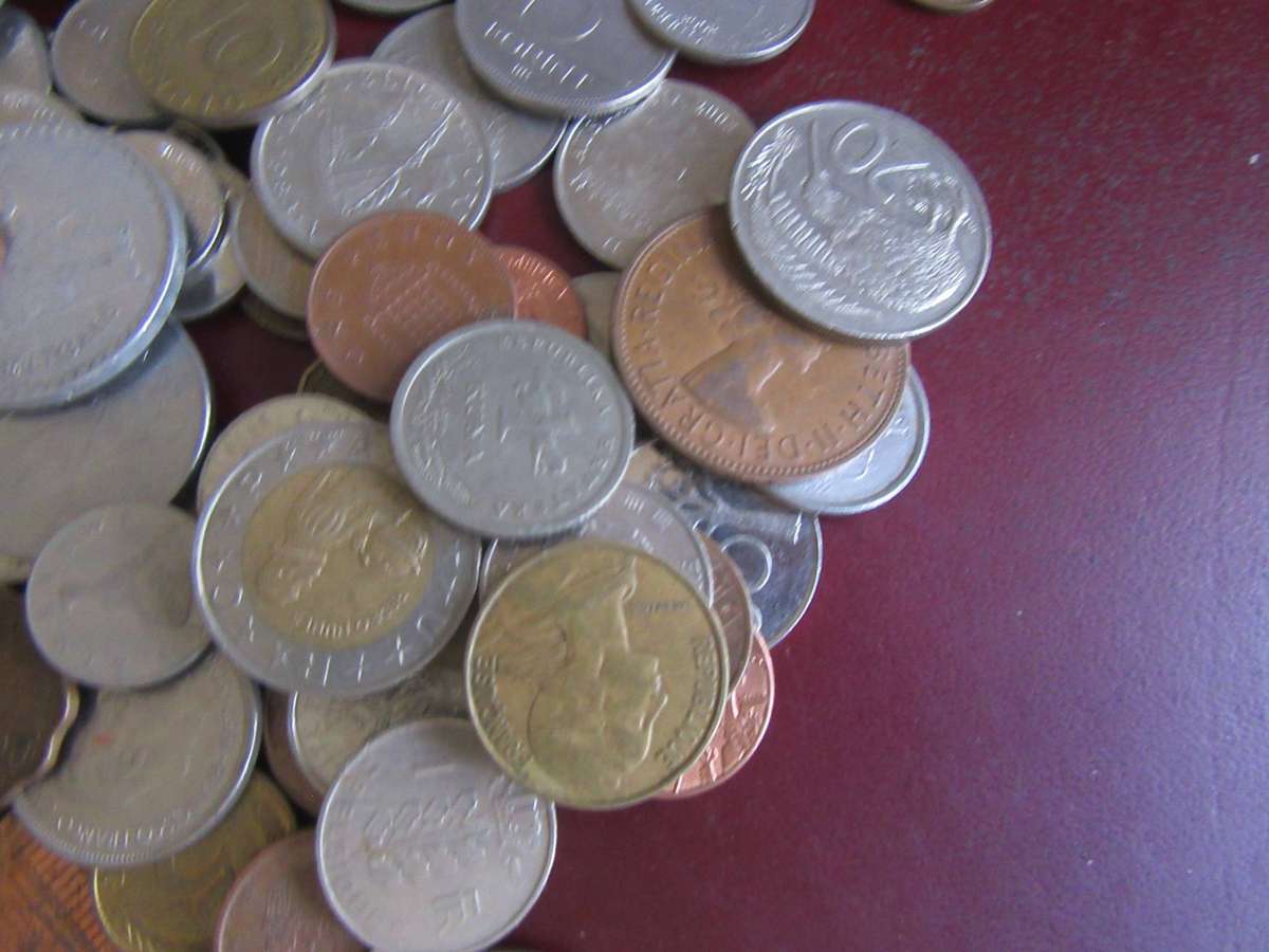 GOOD START FOR THE BEGINNER - 125INTERNATIONAL COINS - ASPER SCAN -BID PER COIN -LOT5