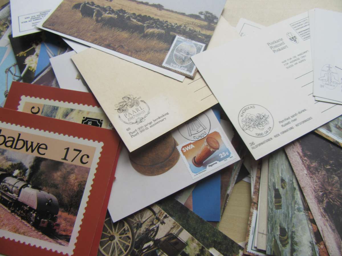 120 VARIOUS NEW POST CARDS WITH STAMPS - INCL.DUPLICATES - AS PER SCAN - BID PER ITEM