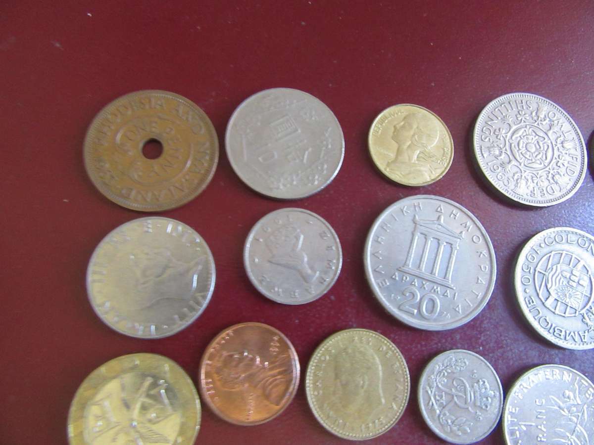 GOOD START FOR THE BEGINNER - 25INTERNATIONAL COINS - AS PERSCAN - CO1