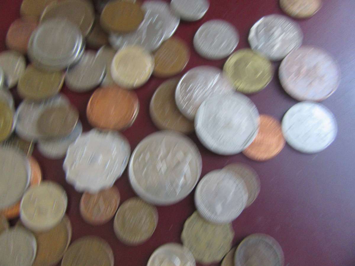 GOOD START FOR THE BEGINNER -200  INTERNATIONAL COINS - ASPER SCAN - LOT3 -BID PERCOIN