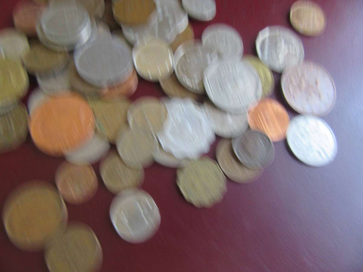 GOOD START FOR THE BEGINNER -200  INTERNATIONAL COINS - ASPER SCAN - LOT3 -BID PERCOIN