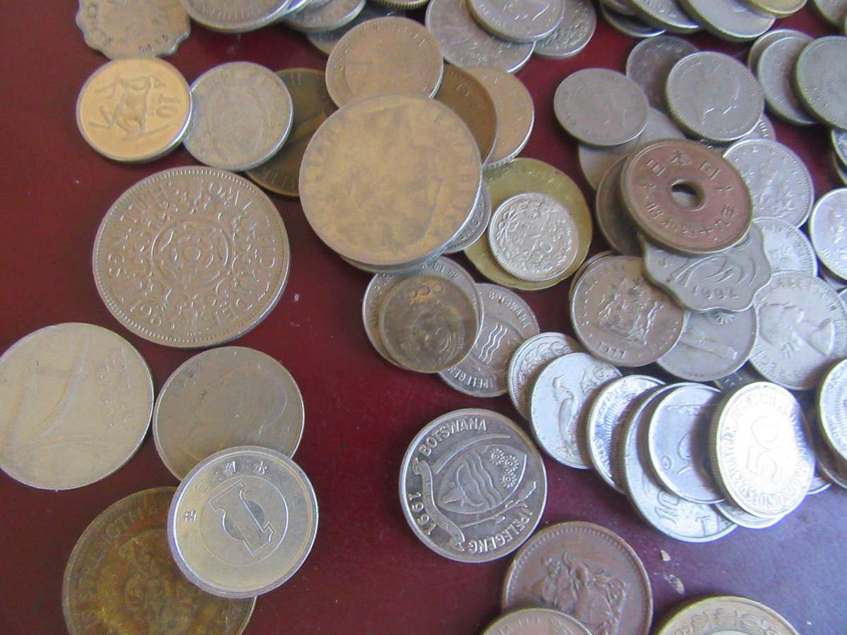 250 international coins