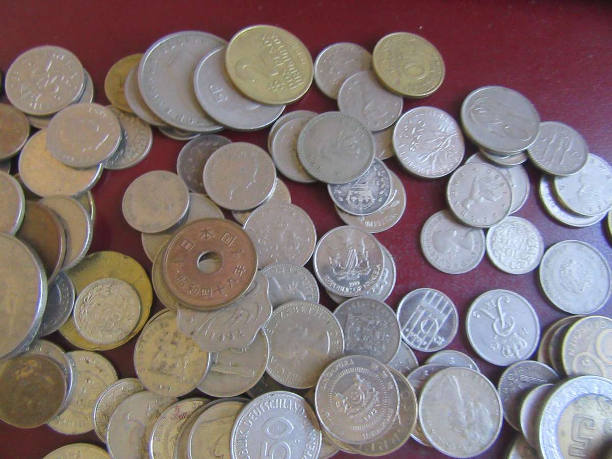 250 international coins