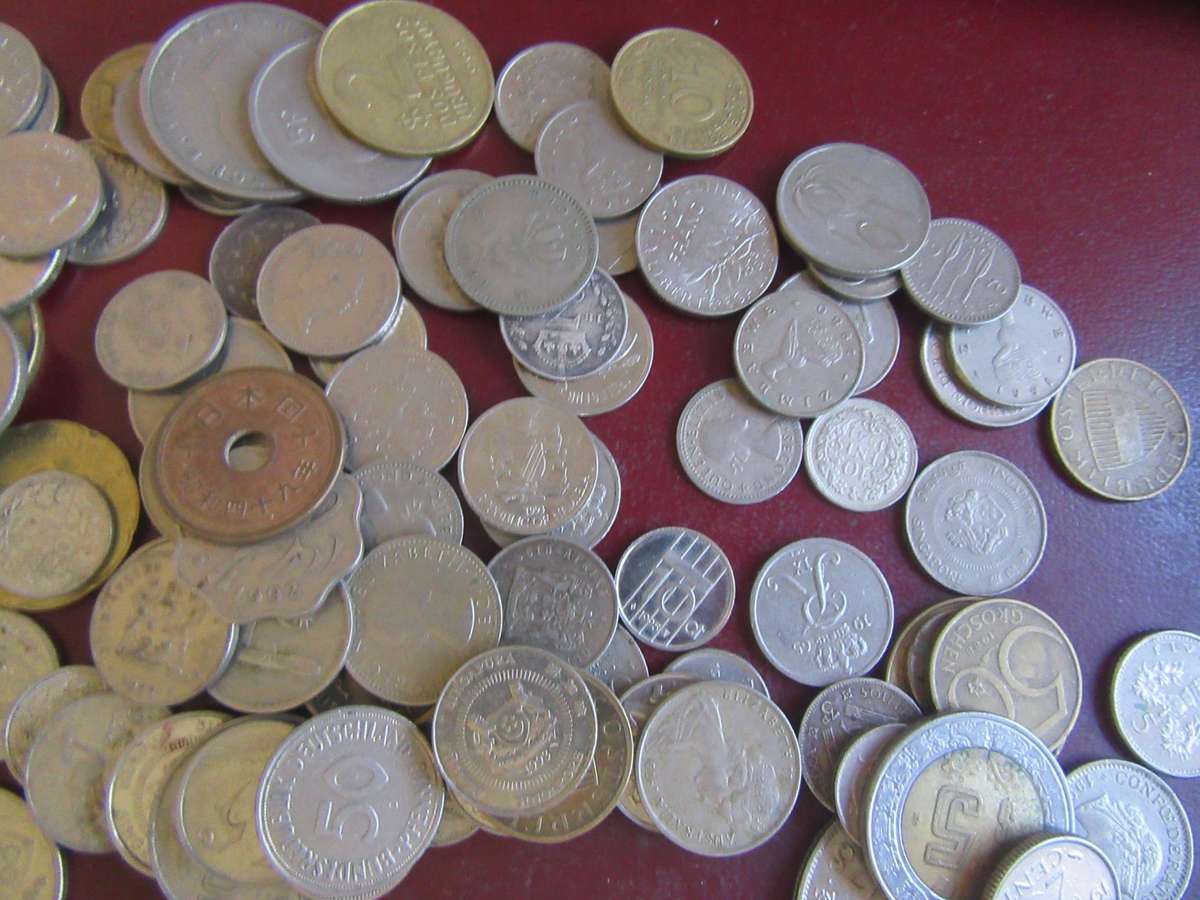 250 international coins