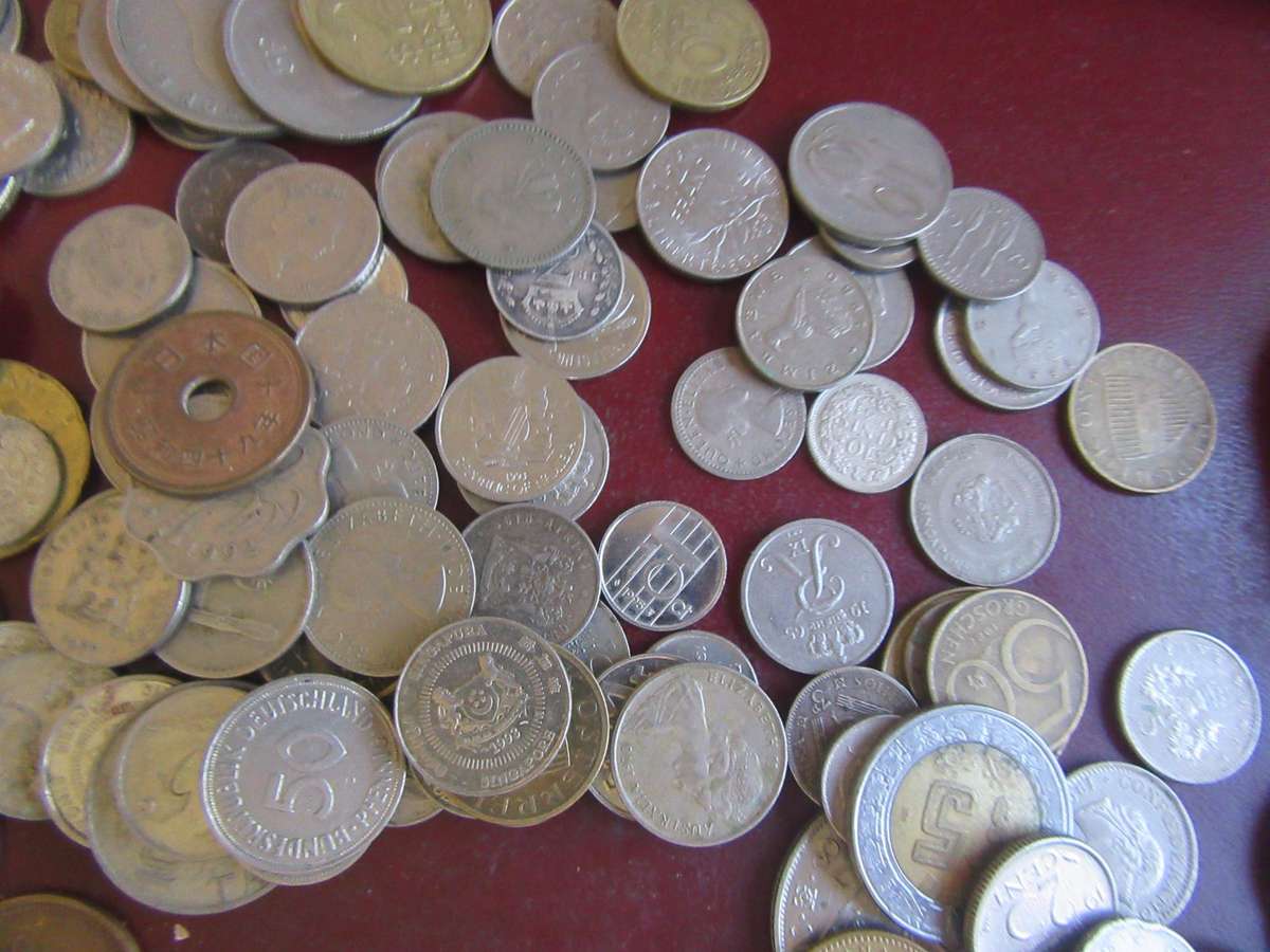 250 international coins