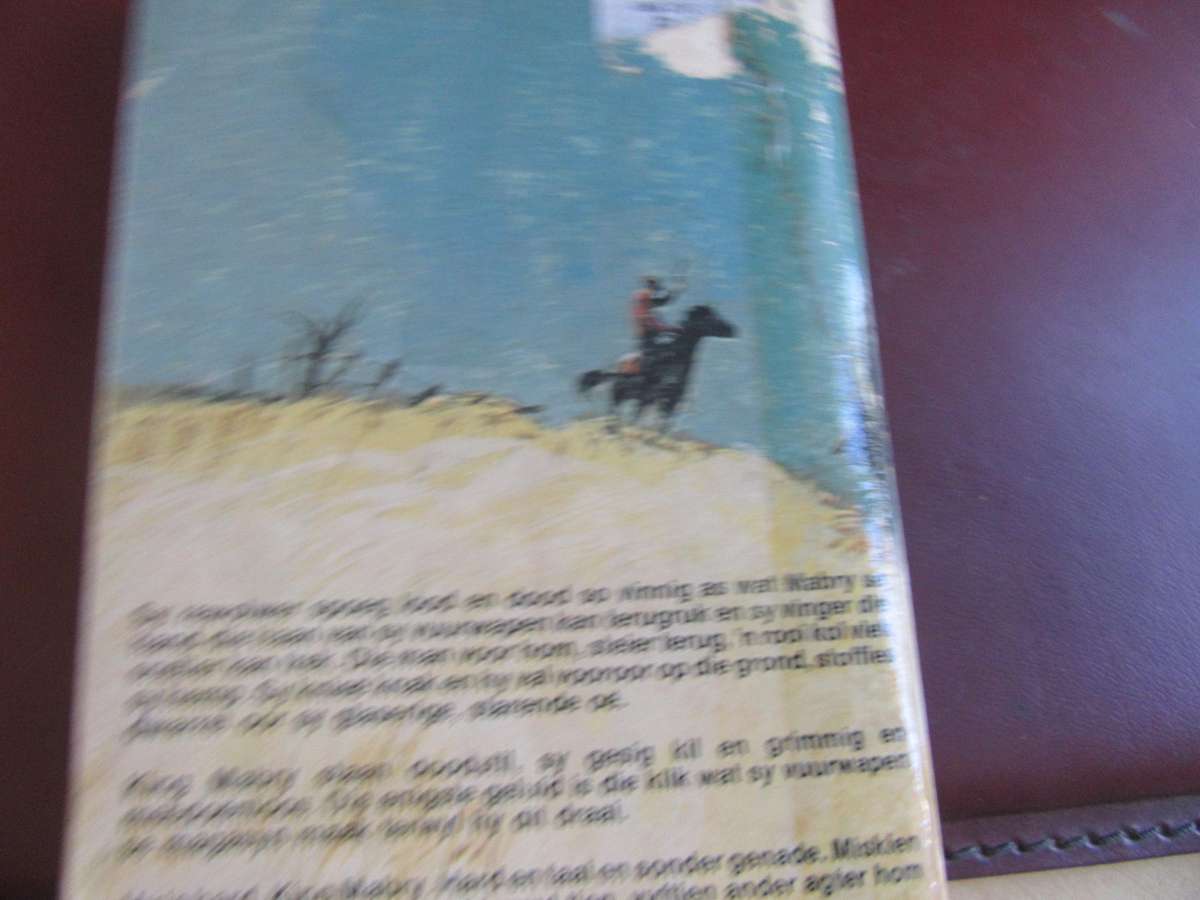 AFRIKAANS BOOK CLEARANCE -4 VARIOUS - BID PER ITEM