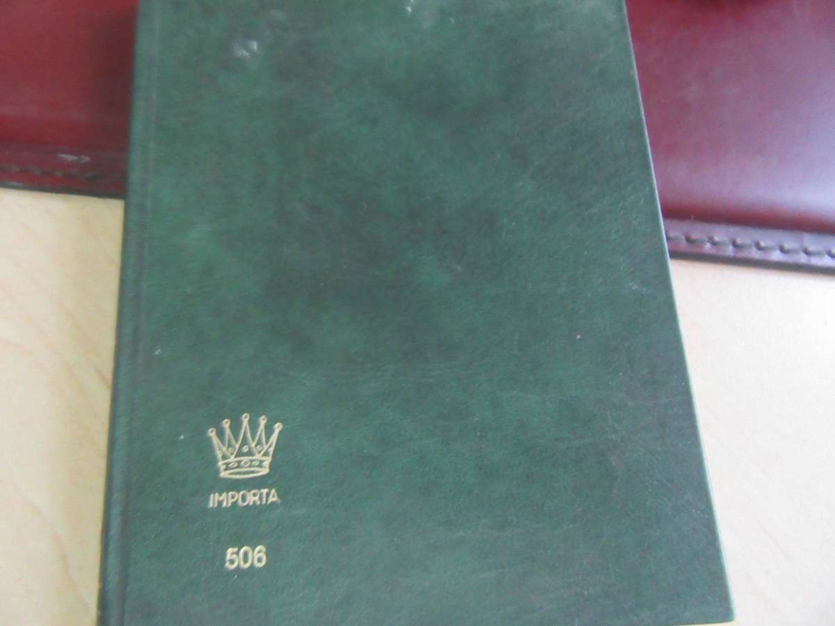 SMALL STAMP ALBUM - 12PAGES FILLED WITH INTERNATIONAL STAMPS - AS PERSCAN- MD