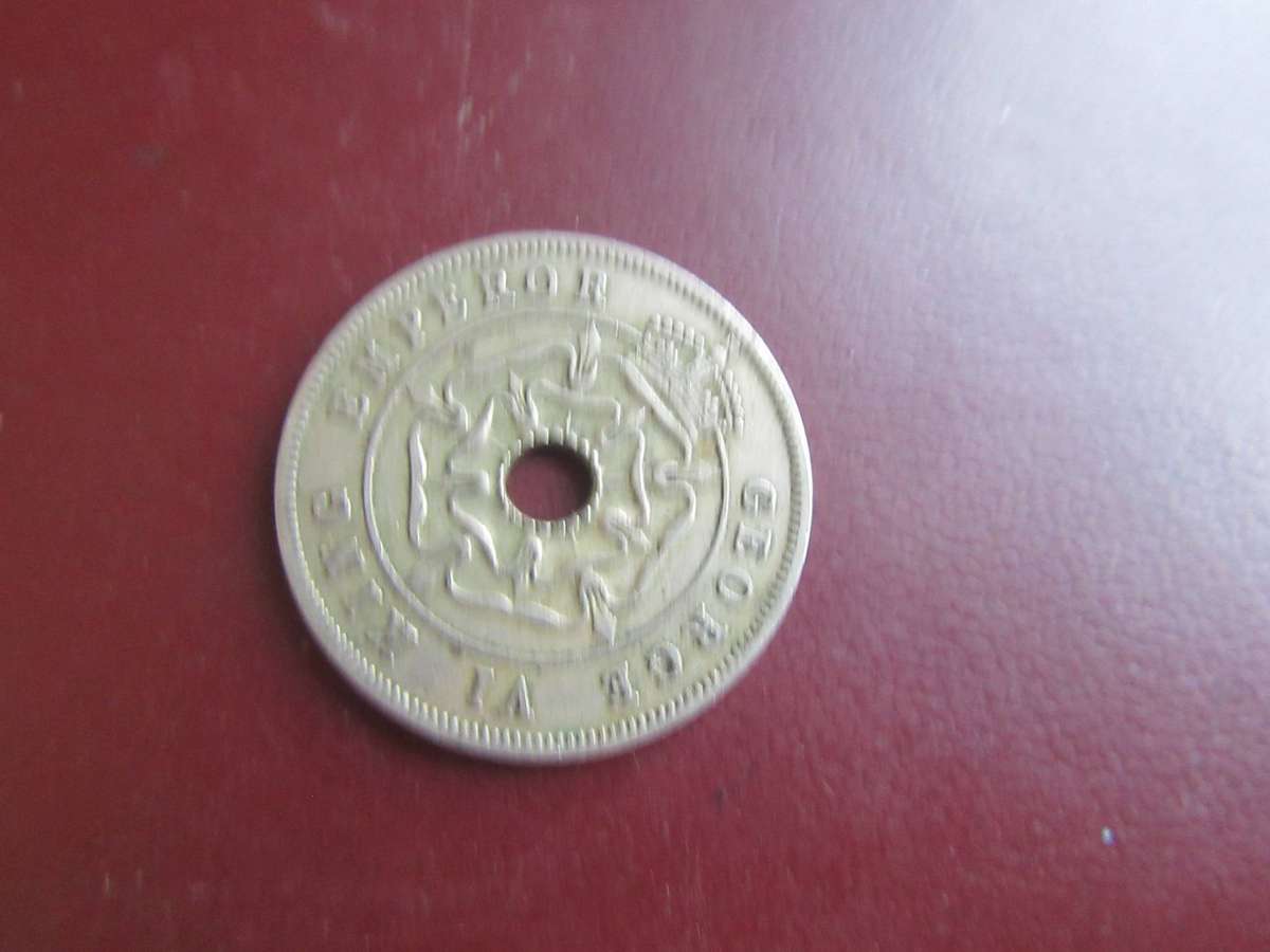 INTERESTING SELECTION OF20 VARIOUS ITEMS - AS PER SCAN - BID PERITEM - CO1