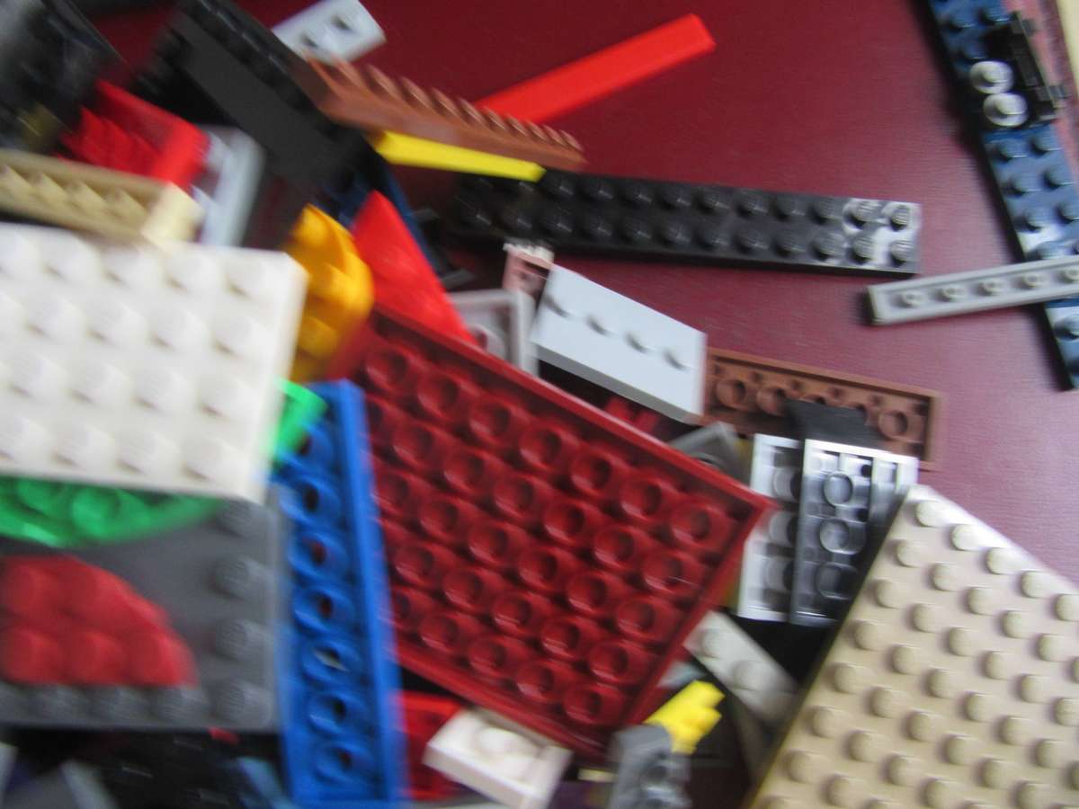 NICELEGO PLATE SELECTION - AS PER SCAN - 800 g - BID PER TWO GRAMS - LE7