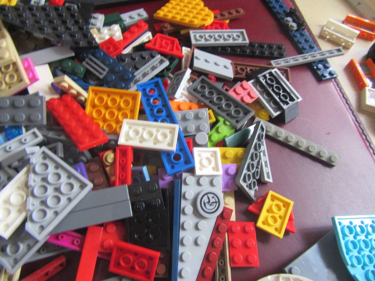 NICELEGO PLATE SELECTION - AS PER SCAN - 800 g - BID PER TWO GRAMS - LE7