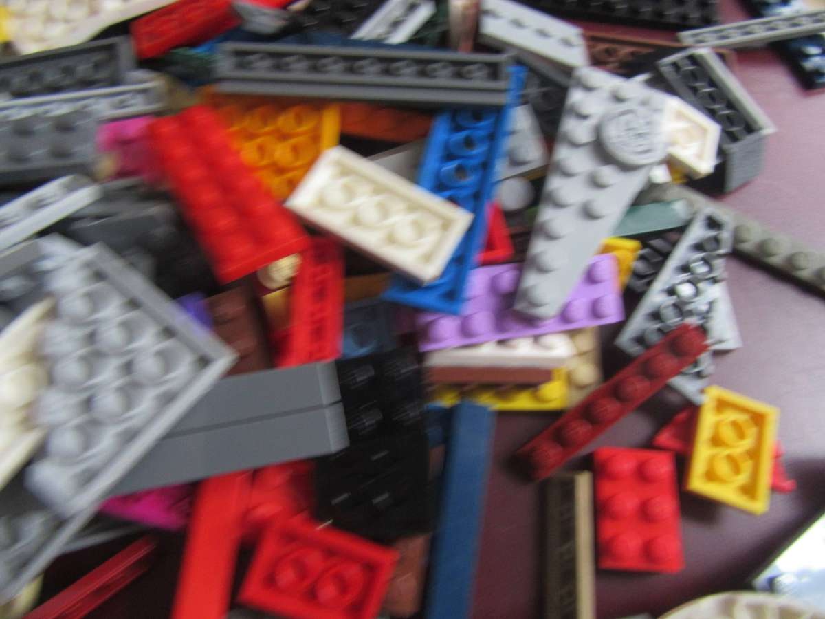 NICELEGO PLATE SELECTION - AS PER SCAN - 800 g - BID PER TWO GRAMS - LE7