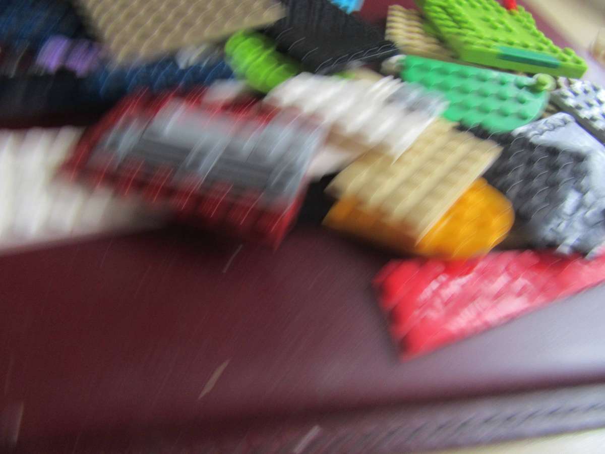 NICELEGO PLATE SELECTION - AS PER SCAN - 800 g - BID PER TWO GRAMS - LE7