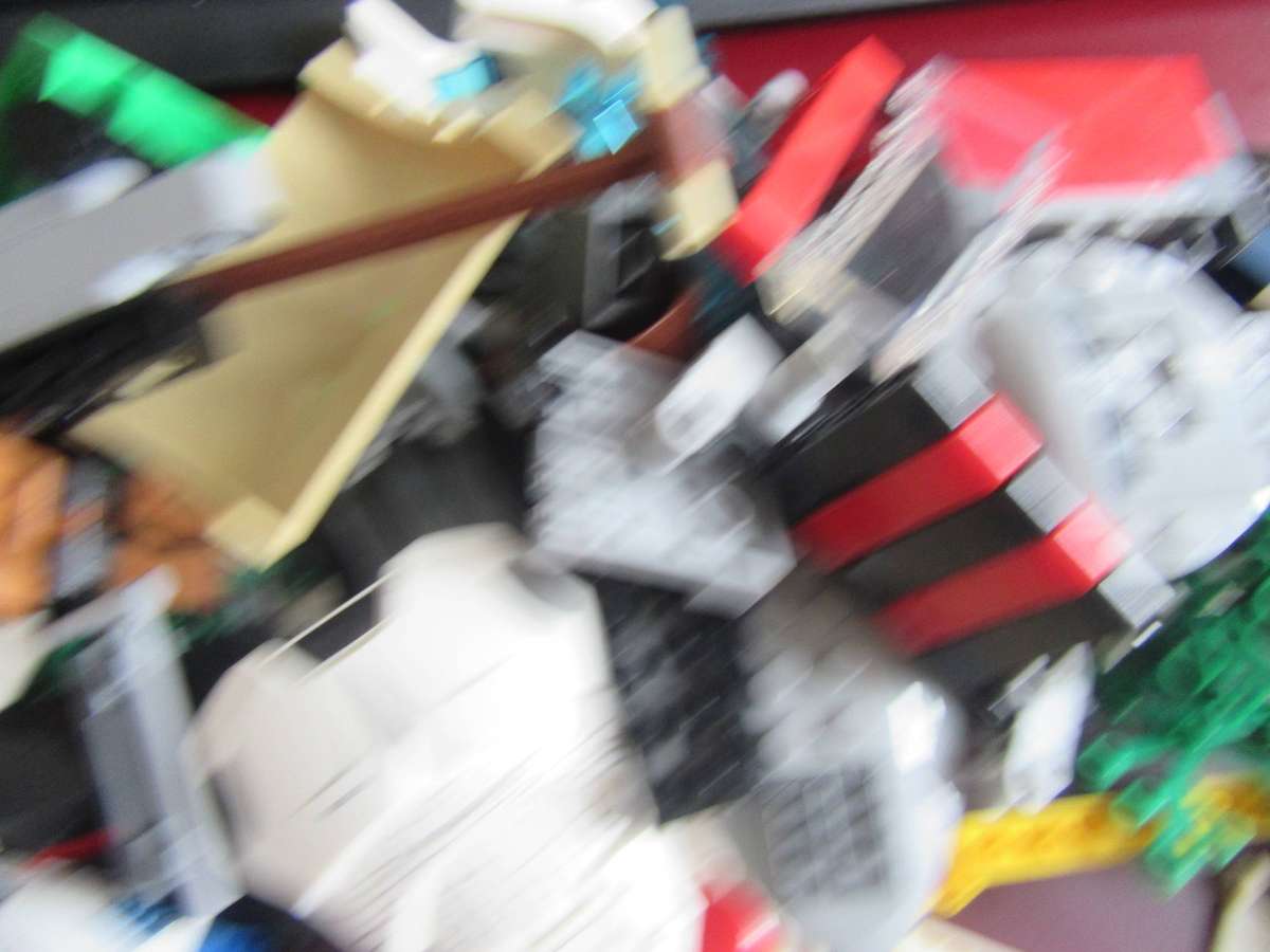 LEGO PARTS FROM PREVIOUSLY ASSEMBLED ITEMS - AS PER SCAN - 650g -