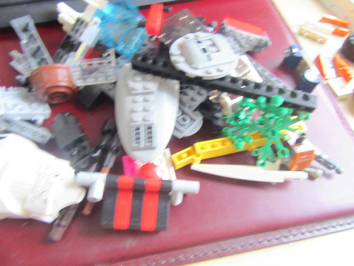 LEGO PARTS FROM PREVIOUSLY ASSEMBLED ITEMS - AS PER SCAN - 650g -