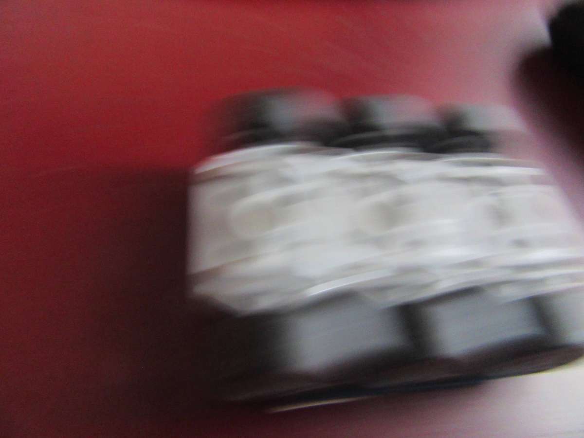 PARTLY ASSEMBLED LEGO CAR/TRUCK