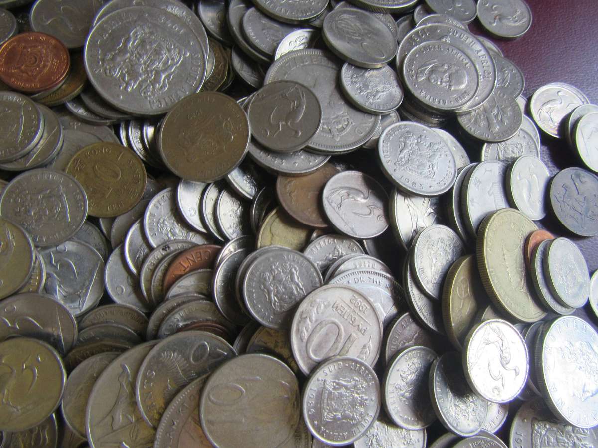 GOOD START FOR THE BEGINNER - 280INTERNATIONAL COINS INCL. RSA COINS - AS PER SCAN -BID PER COIN 1