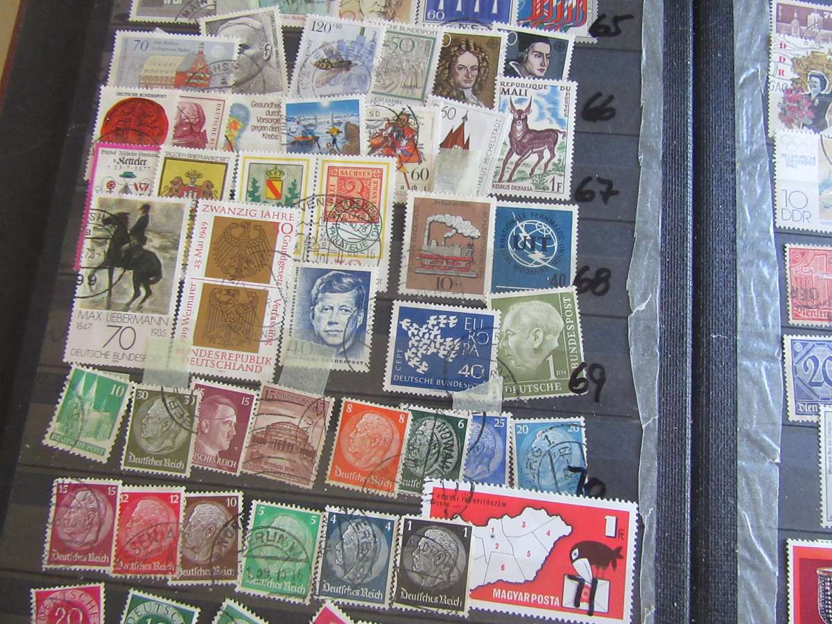 LARGE IDEAL ALBUM - 16 PAGES FILLED WITH INTERNATIONAL /THEMATIC STAMPS - AS PER SCAN - BID PER PAGE