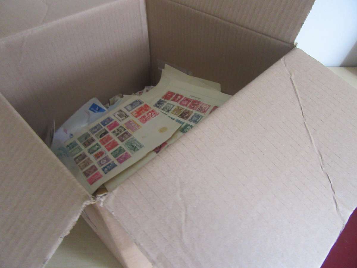 GOOD START -1000 LOCAL AND INTERNATIONAL DUPLICATIONS - ON AND OFF PAPER -  - BIDPER 100