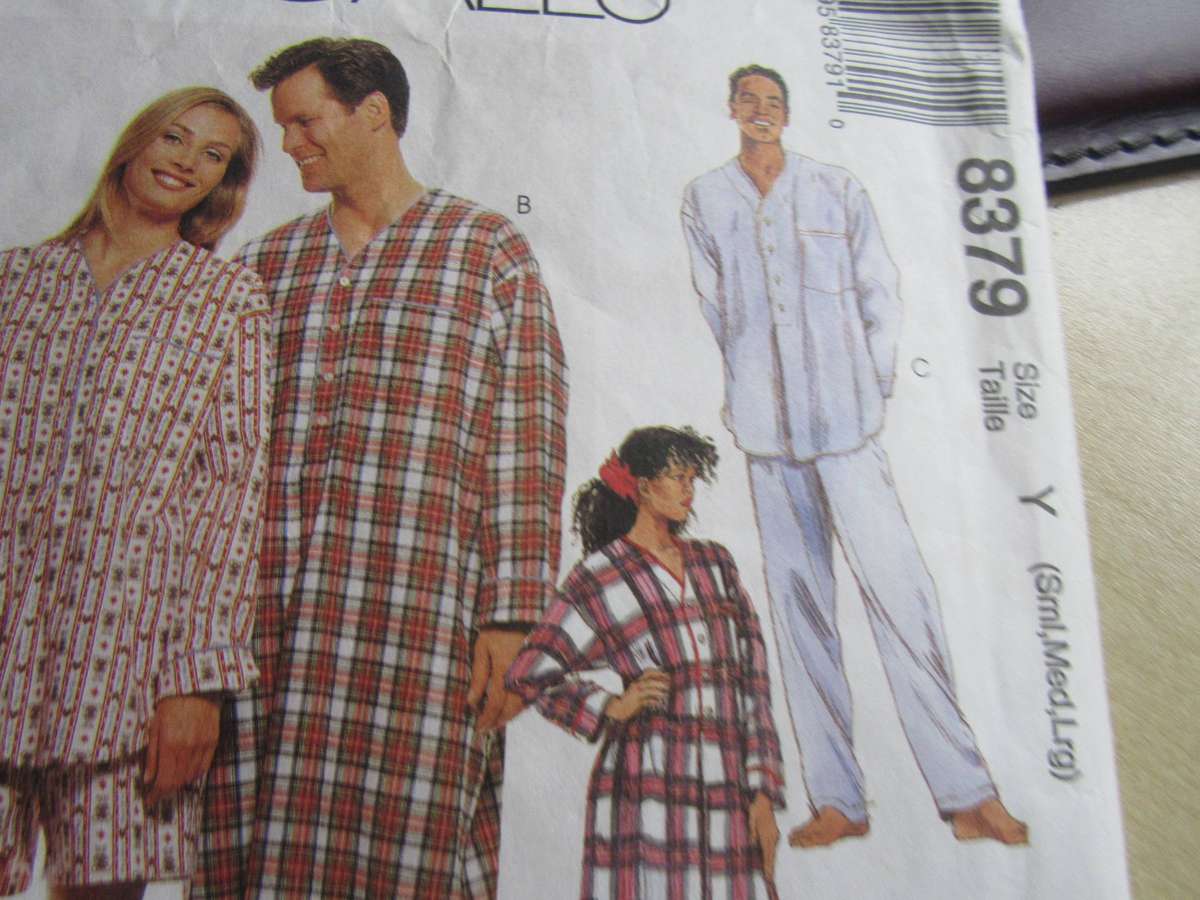 MCCALL'S NO.8379 - SIZE Y SM,MED,LRG - RB