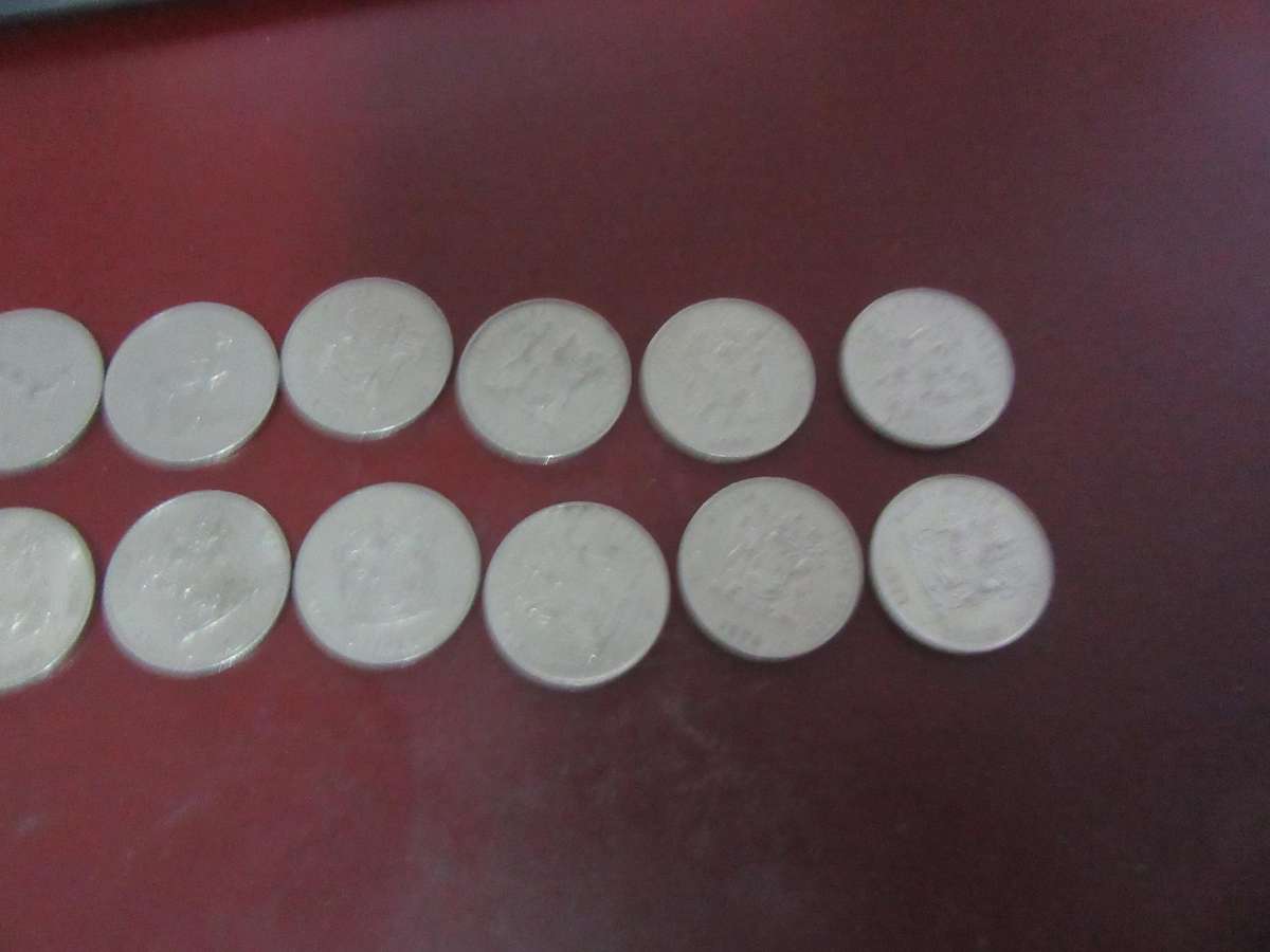 RSA - 12 ONE RAND COINS - VARIOUS YEARS - COAT OF ARMS - BID PER ITEM