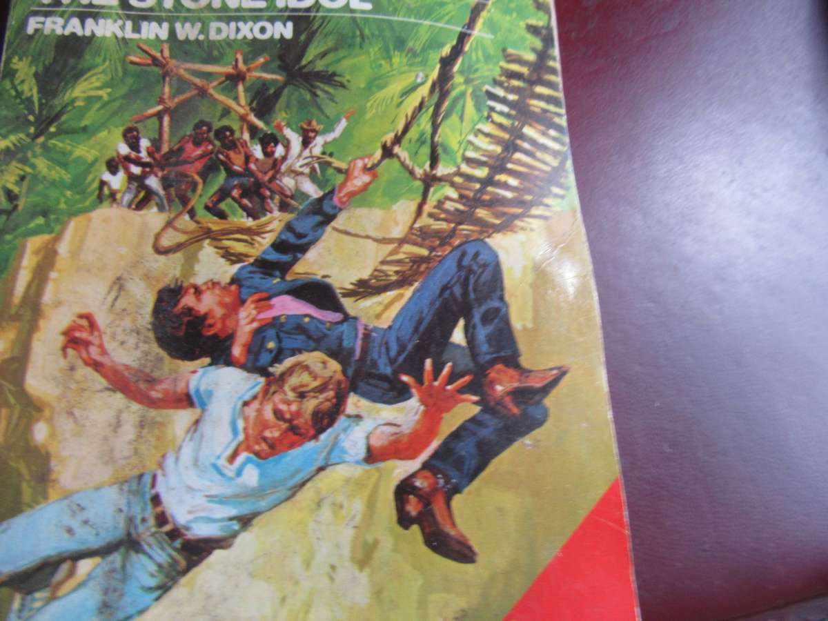 THE HARDY BOYS - THE STONE IDOL - RD