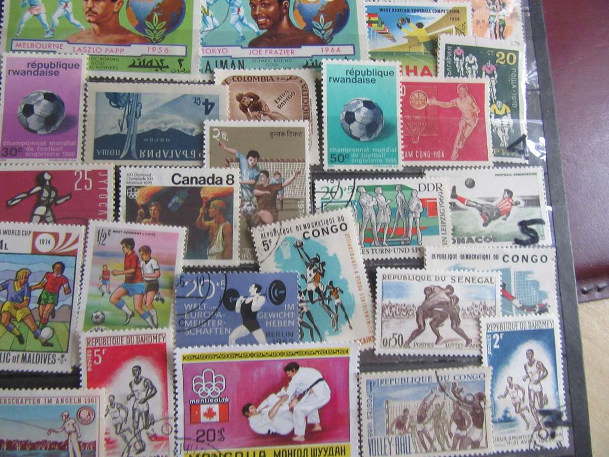 FOR THE SPORTS COLLECTOR - 50 VARIOUS INTERNATIONALS -   - CARD EXCLUDED - H2