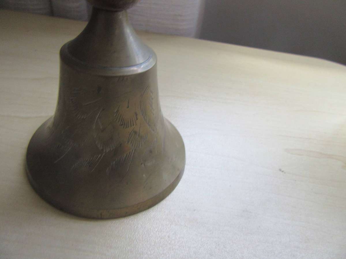 VINTAGE ORNATE BRASS/SCHOOL BELL - 200MM HIGH - MD