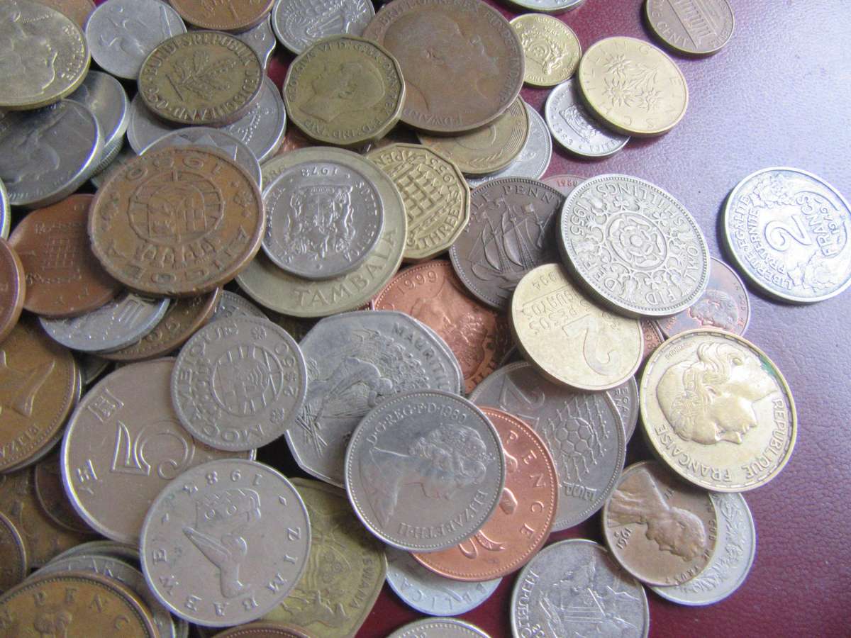 600 World Coins incl. RSA Coins - Bid per coin - Lot 12