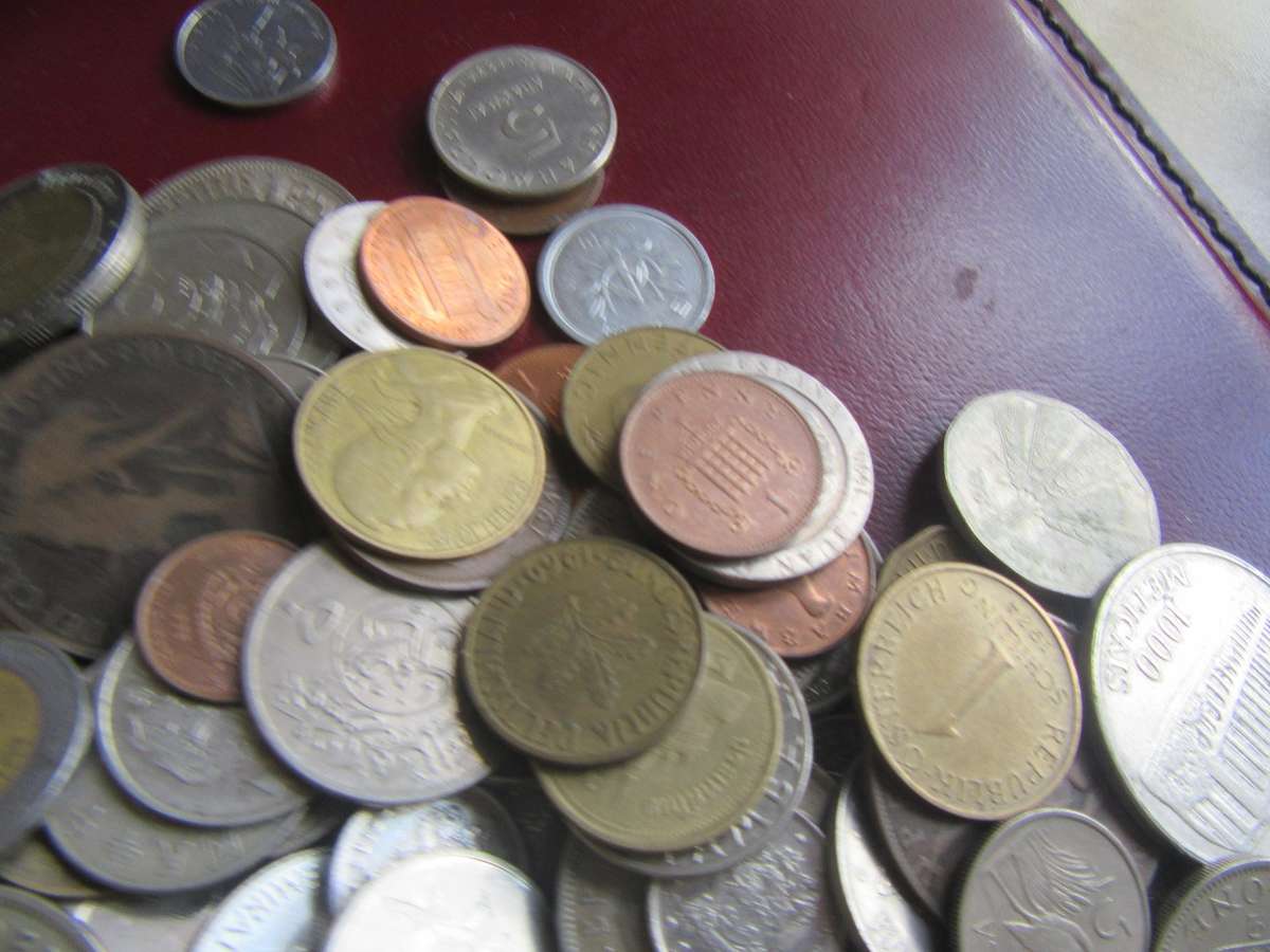 350 World Coins incl. RSA Coins - BID PER COIN