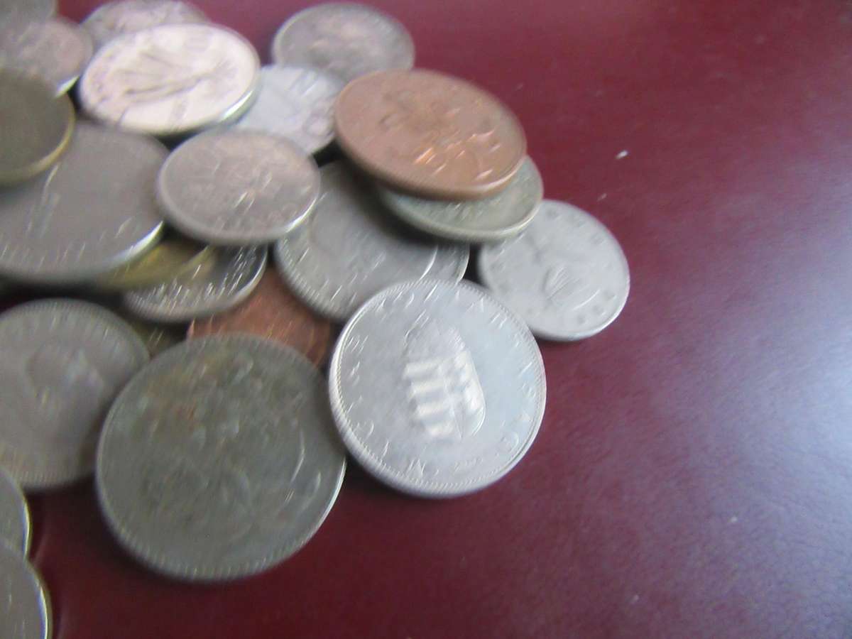 120 World Coins - Bid per Coin - Lot21 - BID PER COIN
