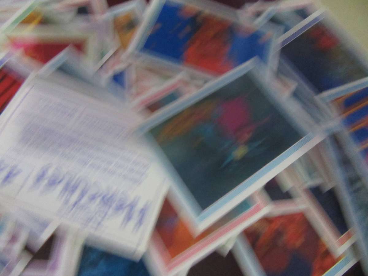 100 LOSE HERCULES STICKERS - AS PER SCAN