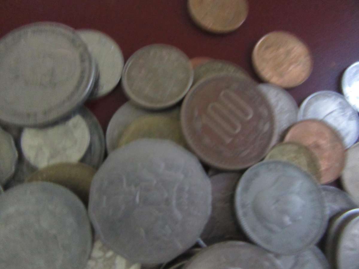 120 World Coins - Bid per coin - Lot22