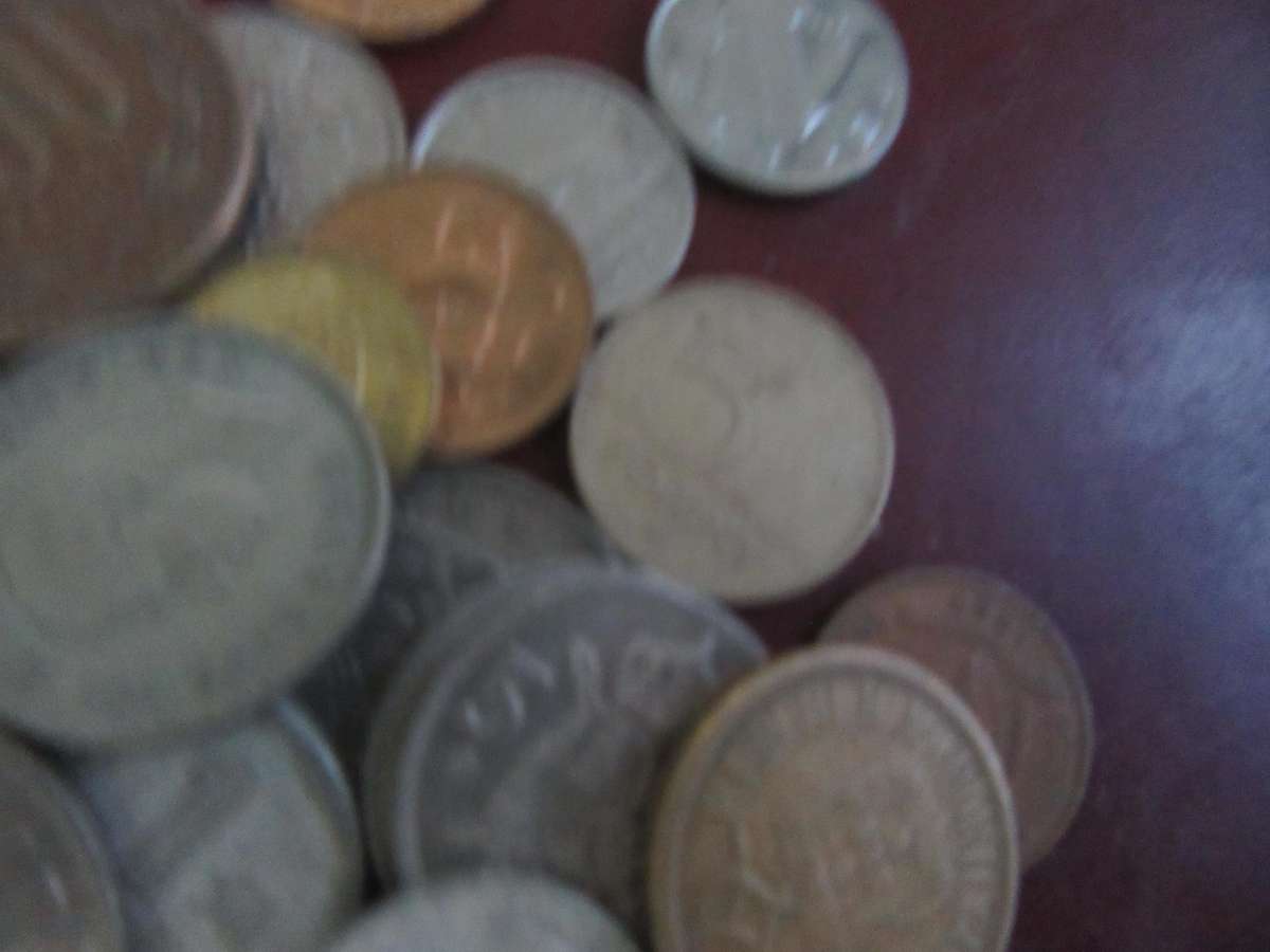 120 World Coins - Bid per coin - Lot22