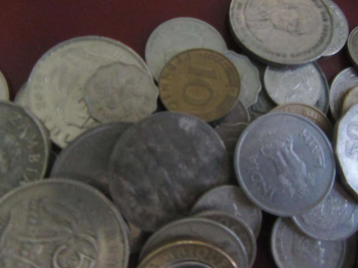 120 World Coins - Bid per coin - Lot22