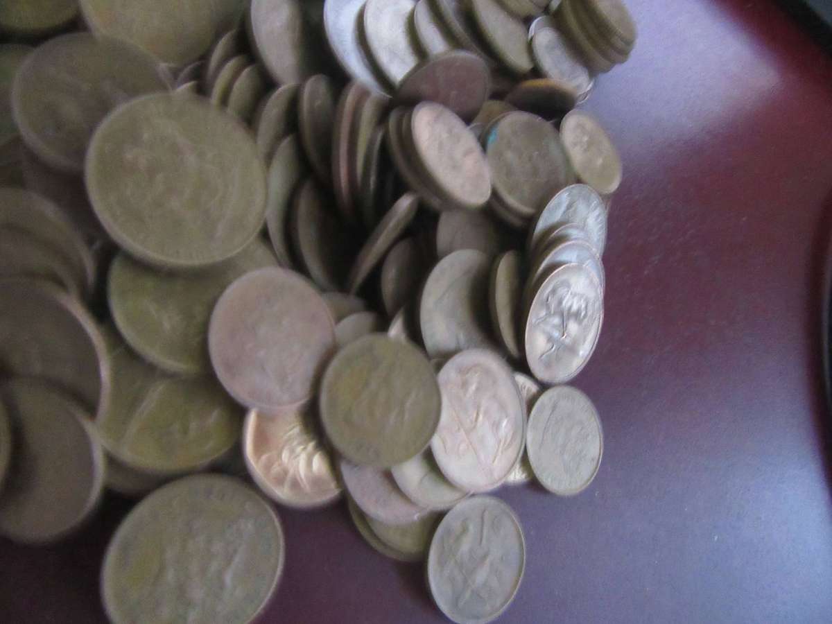 OVER 260 OLD RSA COPPER COINS - AS PER SCAN -LOT6 - BIDPER 5 COINS
