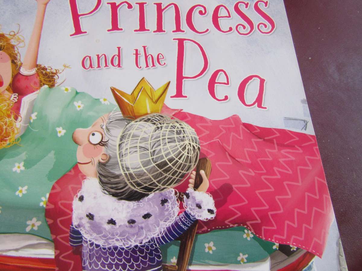 MY STORY TIME COLLECTION - 19 VARIOUS MILES &KELL IN HOLDER - AS PER SCAN - BID PER BOOK - MD