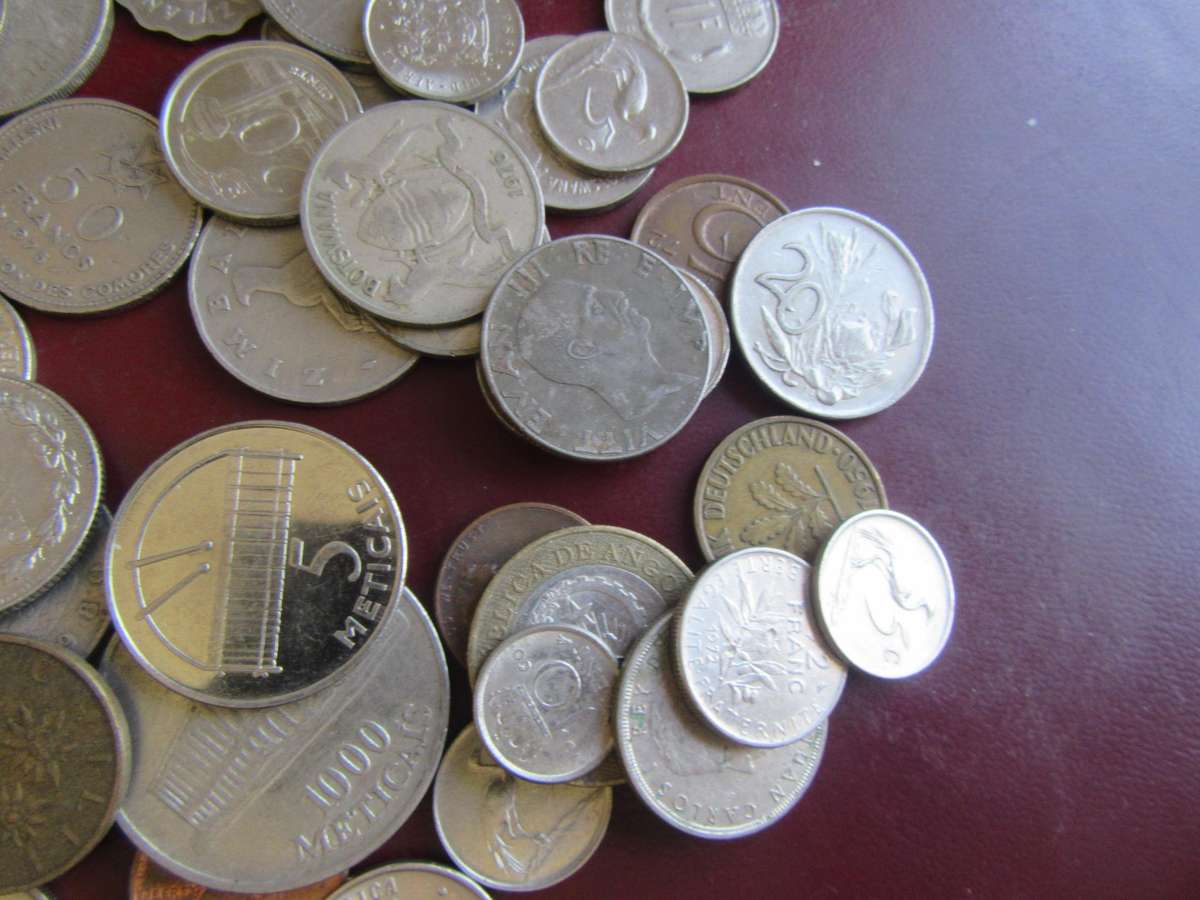 GOOD START FOR THE BEGINNER - 120 WORLD COINS INCL. RSACOINS - AS PER SCAN - LOT27 - BIDPER ITEM