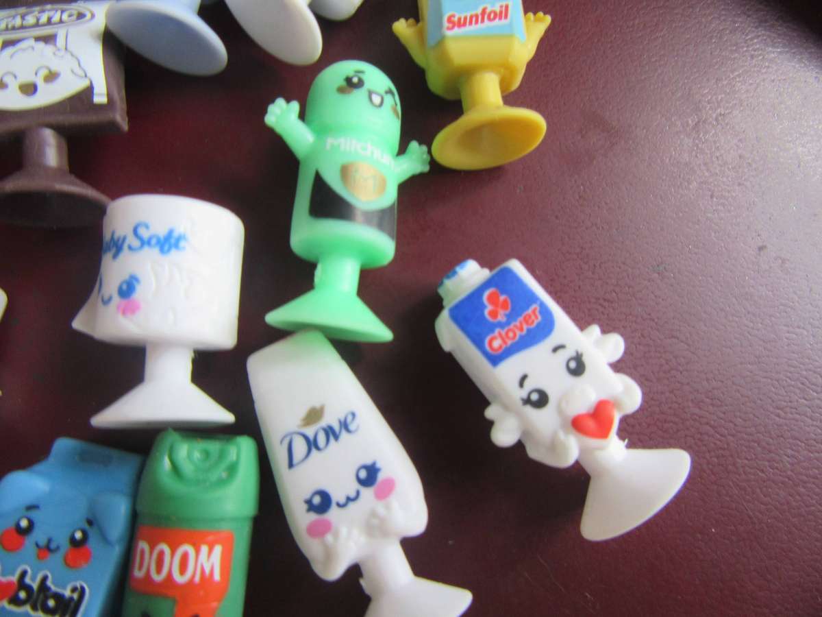 CHECKR'S LITTLE POP SHOP - 20 VARIOUS INCL. DUPLICATIONS - AS PER SCAN - BID PER ITEM