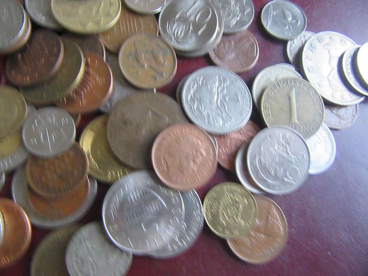 120 WORLD COINS INCL. RSA COINS - LOT5 -BID PER COIN