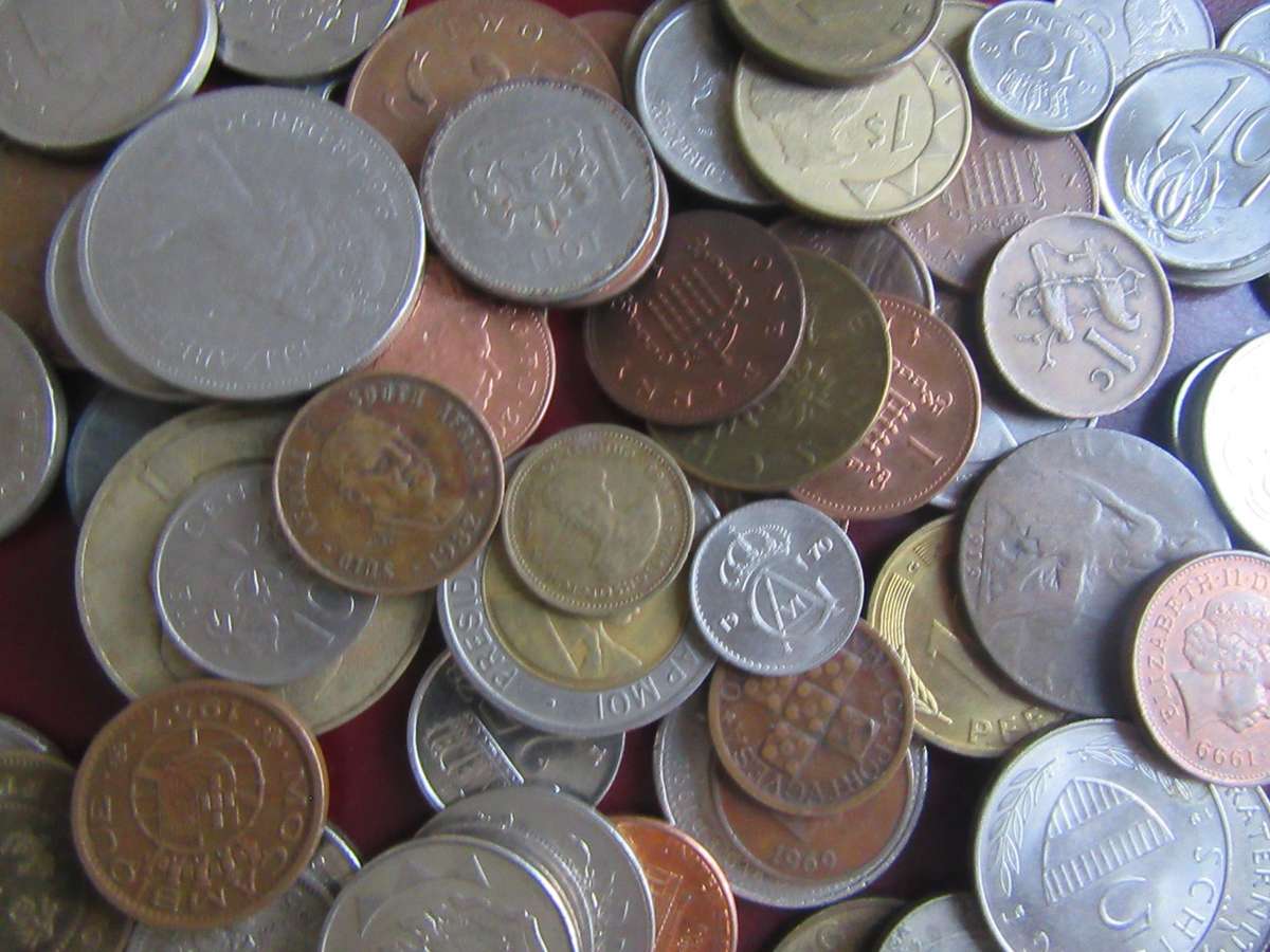 120 WORLD COINS INCL. RSA COINS - LOT5 -BID PER COIN