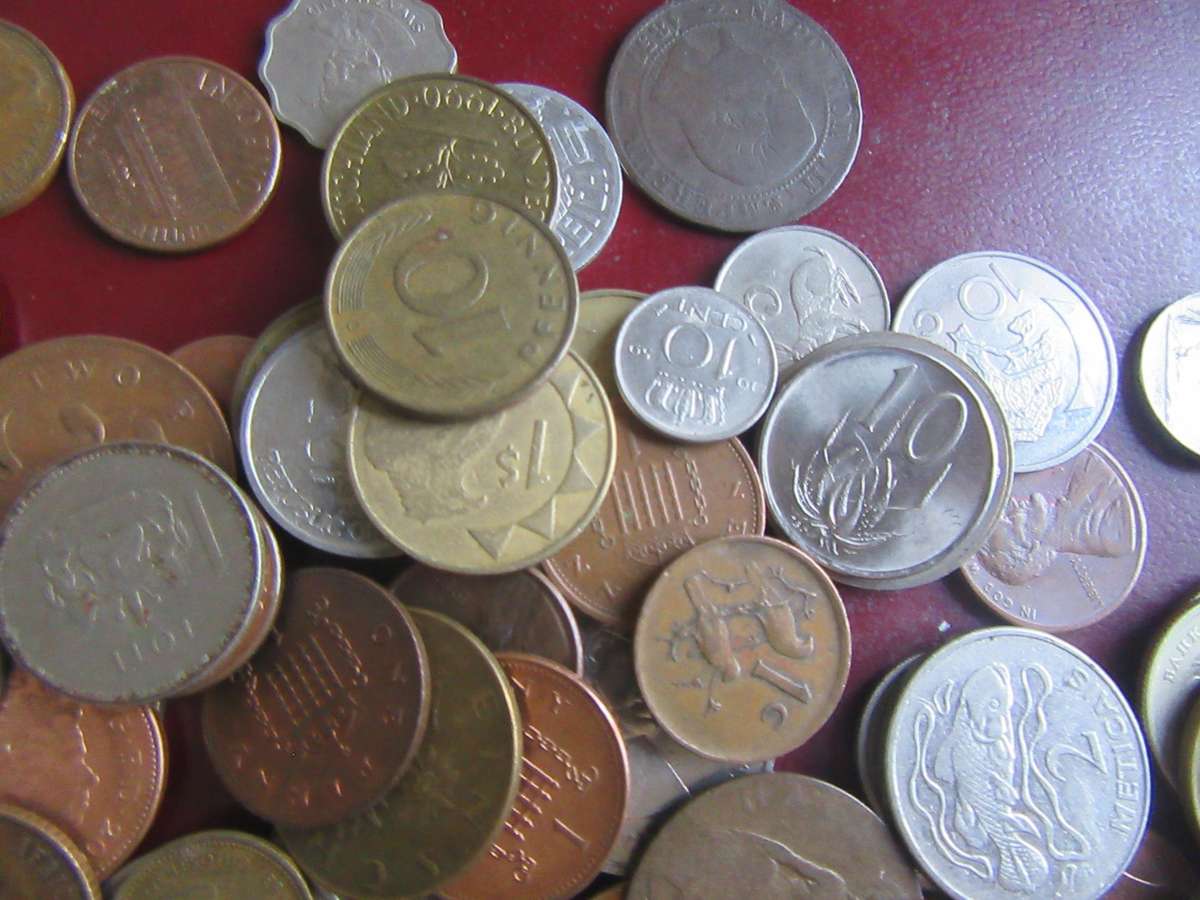 120 WORLD COINS INCL. RSA COINS - LOT5 -BID PER COIN