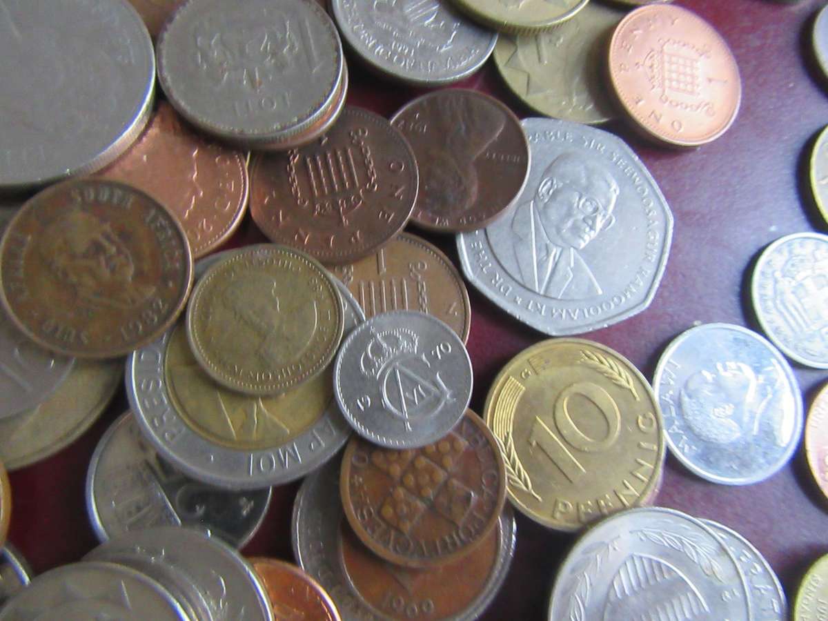 120 WORLD COINS INCL. RSA COINS - LOT5 -BID PER COIN
