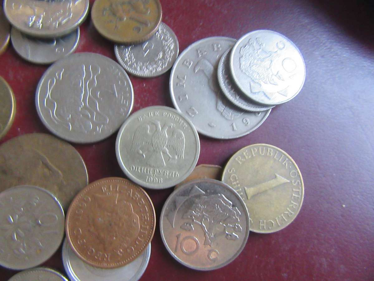 120 WORLD COINS INCL. RSA COINS - LOT5 -BID PER COIN