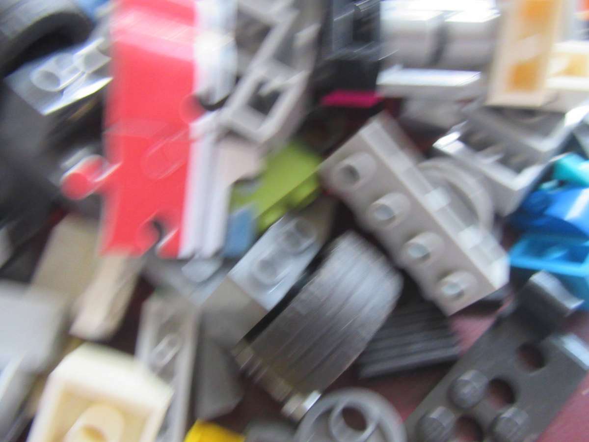 LEGO PIECES FROM PREVIOUSLY ASSEMBLED ITEMS - ASPERSCAN -240 g - BID PER TWO GRAMS - LE7