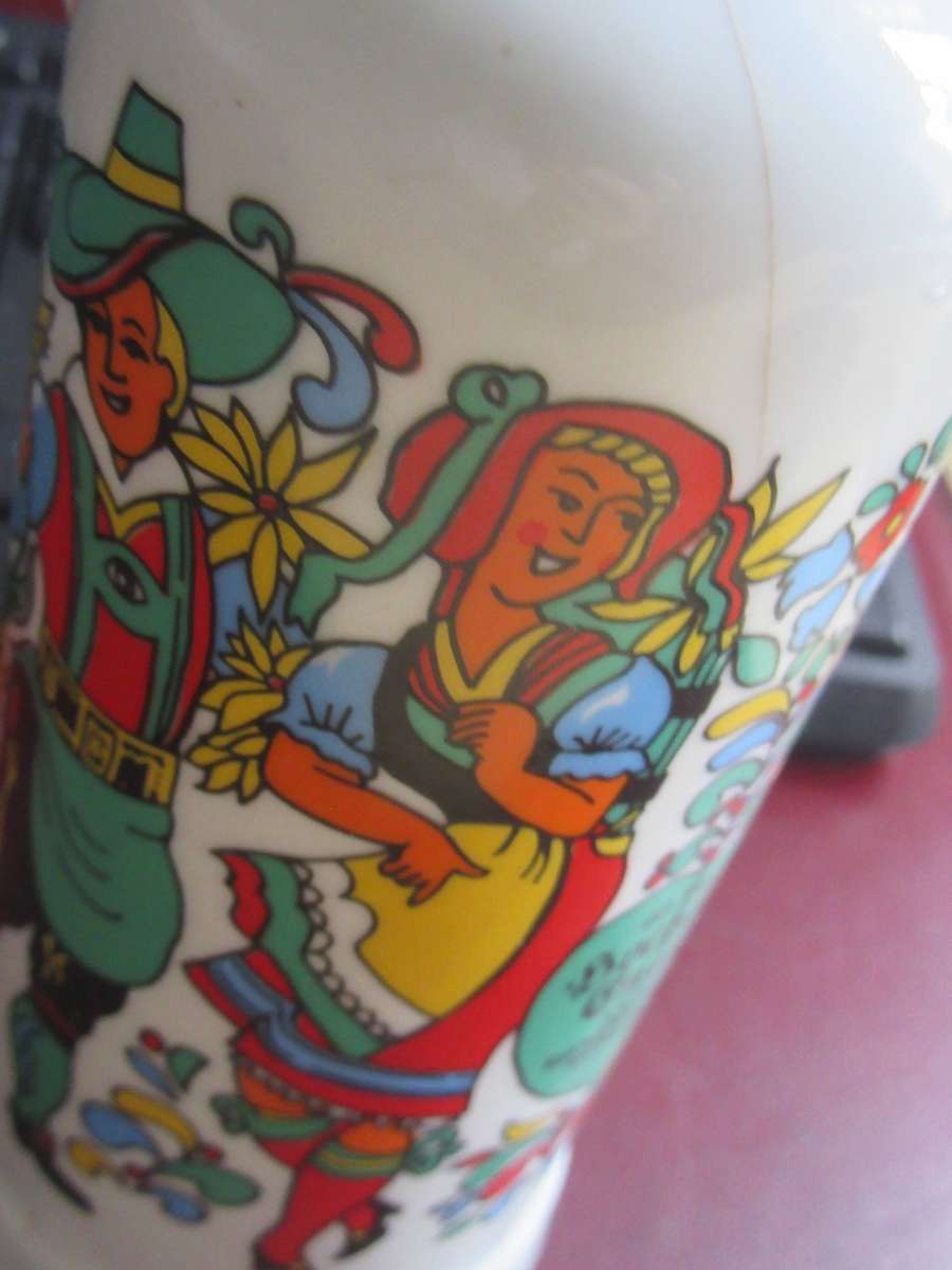 A MUST FOR THE MANCAVE - BEAUTIFULCERAMIC BOTTLE - HOCHLAND ENZIAN FROM GERMANY - ASPER SCAN