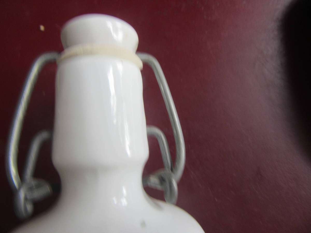 A MUST FOR THE MANCAVE - BEAUTIFULCERAMIC BOTTLE - HOCHLAND ENZIAN FROM GERMANY - ASPER SCAN